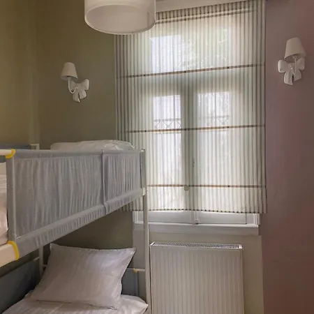 Villa Anavros House *