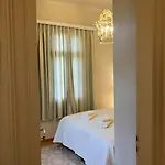 Villa Anavros House
