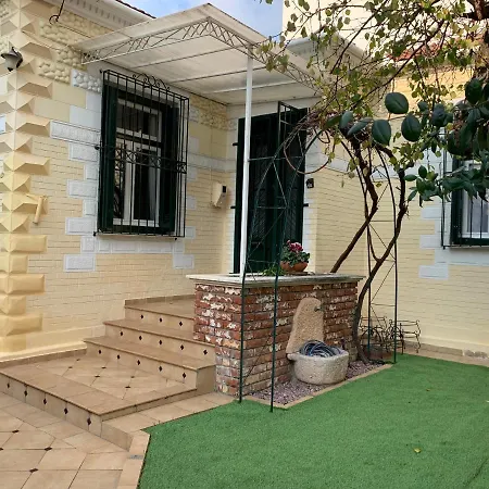 Anavros House